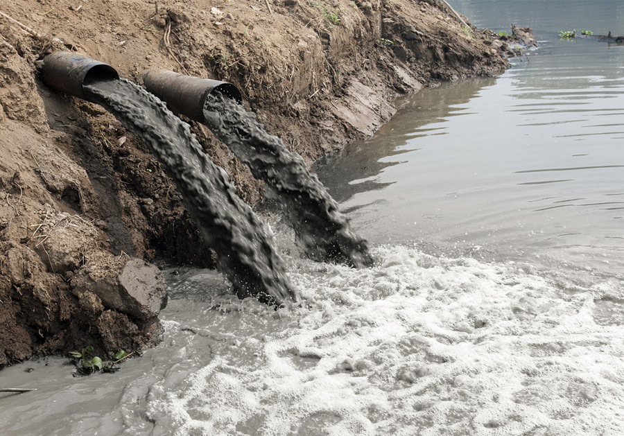 (圖:曝氣池污水泡沫)