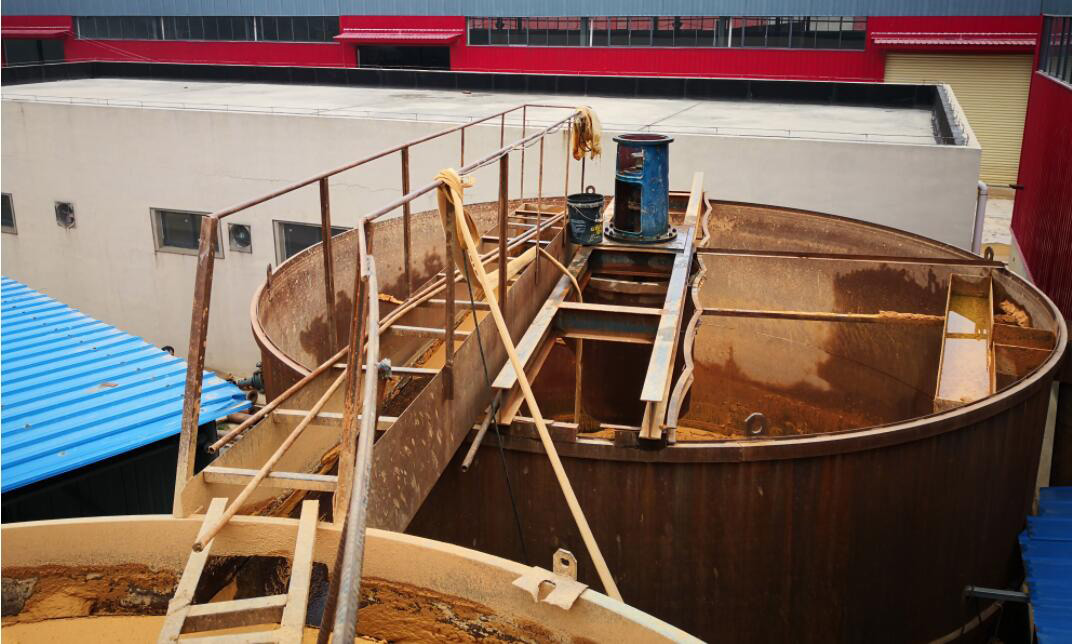 （圖：處理砂石清洗廢水場景）